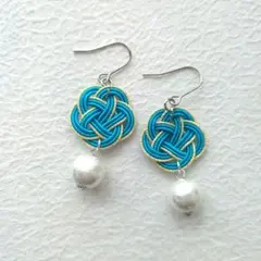 水引ピアス(イヤリング)　梅結びとコットンパール　ハンドメイド　水引アクセサリー