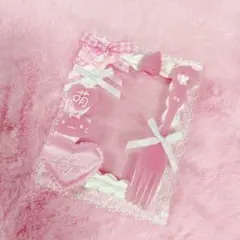 硬質ケースデコ ホイップデコ ケースデコトレカケース 量産型 ピンク 白 いちご