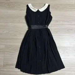 ロイスクレヨン シンプルなブラックワンピース