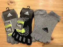 アディダス　5本指ソックス　滑り止め付き　Lサイズ