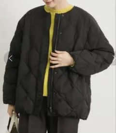 未使用　ACUTA アーバンリサーチ コクーン　キルティングダウン ノーカラー アーバンリサーチACUTA コクーンキルティングダウンノーカラー黒