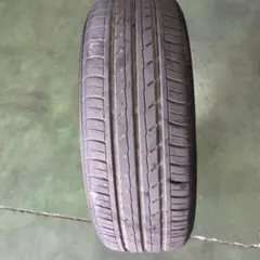 中古サマータイヤ　ヨコハマ　ブルーアース　ES32 185/55R16 １本