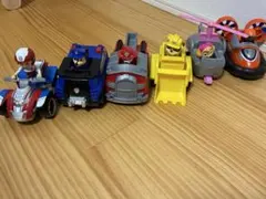 パウ・パトロール 車両6台とフィギュアセット