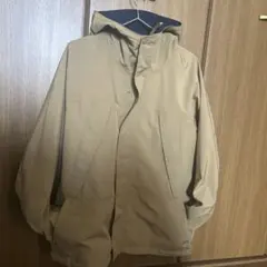 ベージュ マウンテンパーカー フード付き