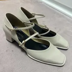 Oriental Traffic ベージュ スクエアトゥ ハイヒール