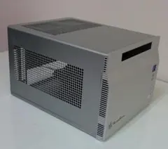 SilverStone製 Mini-ITX PCケース 静音SFX電源付