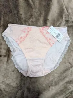 AMO STYLE by Triump ショーツ（ピンク系） Mサイズ