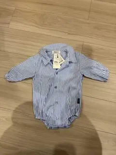 POLO Baby 青と白のストライプロンパース