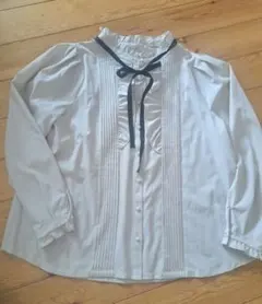 オシャレウォーカーフリルリボンブラウス 長袖　ゴスロリ風にも　美品