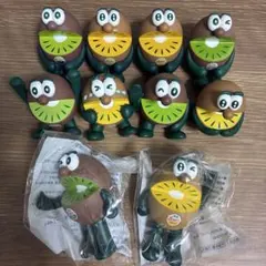 非売品ゼスプリ キウイブラザーズ 特大フィギュア - メルカリ
