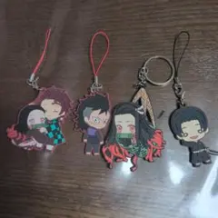 鬼滅の刃 アクリルキーホルダー 4個セット