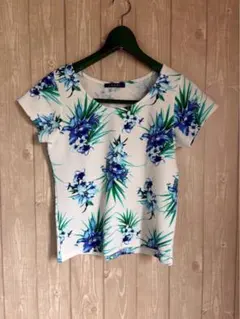 【9275】INGNI フラワープリント 半袖Tシャツ Mサイズ