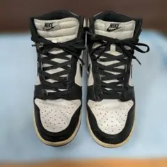 NIKE DUNK HIGH ブラック ホワイト スニーカー　パンダ