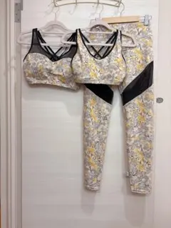 Tuche トゥシェ ヨガウェアセット