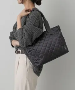 超美品ラシットA4入るキルティングトートバッグ