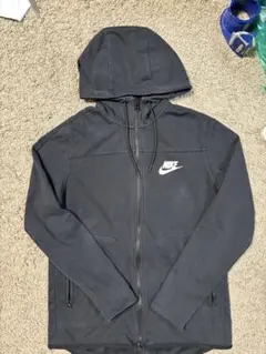 Nike ブラック フード付きパーカー Mサイズ
