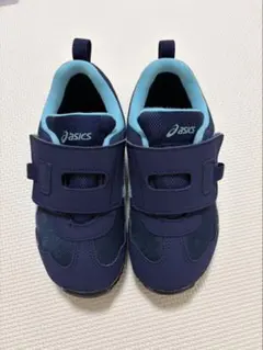 asics キッズシューズ