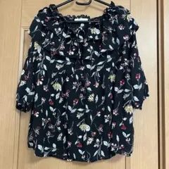 【8/5まで出品】chocol raffine robe 花柄 フリル ブラウスのサムネイル