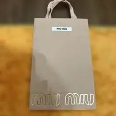 2026年最新】MIU MIU ショップ袋・ショッパーの人気アイテム - メルカリ
