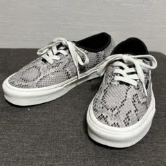 【良品】VANS オーセンティック パイソン柄 スニーカー 22.5cm 箱無