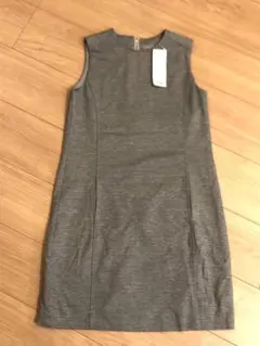 GU 新品未使用　ポンチワンピース　ワンピース　膝丈　グレー