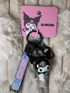KUROMI アクリルキーホルダー グリッター付き