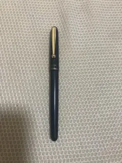 d*7様 Pelikan 400万年筆 ブラック ゴールドトリム Pelikan 400万年筆 ブラック ゴールドトリム - メルカリ