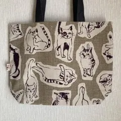 ハンドメイド　トートバッグ　肩掛けバッグ　猫柄　茶色