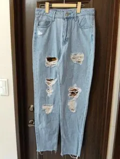 H&M　DIVIBED　ダメージ クラッシュ加工　リペアデニム(S・M相当)のサムネイル