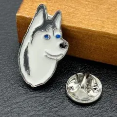 PN078 ラペルピン ハスキー 犬 ピンバッジ ブローチ ピンブローチ ピンズ