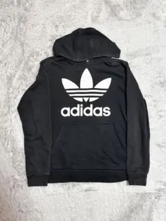 adidas フード付きパーカー 黒