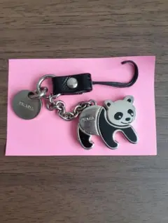 【極美品】　PRADA パンダ　キーホルダー　チャーム　ストラップ　シルバー 2025年最新】プラダパンダの人気アイテム - メルカリ