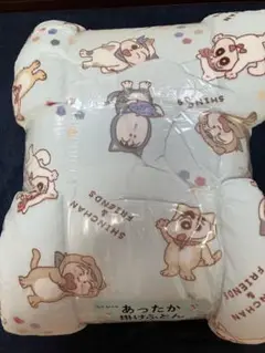 クレヨンしんちゃん　あったか掛け布団　新品　シングルロング