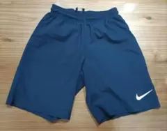 NIKE　ナイキ　ランニングパンツ　メンズS　ネイビー ドライ　ハーフパンツ匿名