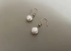 サマンサティアラ　紗栄子 コラボ　パールピアス