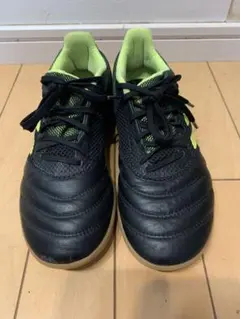 adidas サッカーシューズ ブラック/ライム - メルカリ