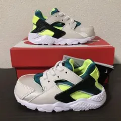 Item thumbnail for item 8da2cff6-8c01-4336-8c48-0ebbc712ff5b