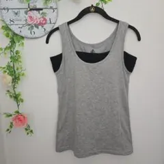 【簡易出品】格安　早い者勝ち　タンクトップ　パット有　重ね着風　グレー　Lのサムネイル