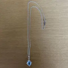 シルバーネックレス