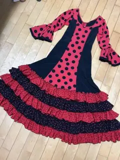HERMOSAフラメンコドレス 赤と黒の水玉模様