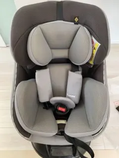 Combi チャイルドシート新生児〜　クルムーヴスマート