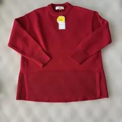ロペピクニック　赤 ニットセーター MTサイズ サイドスリット入り