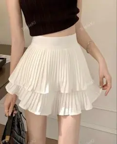 ホワイトプリーツミニスカート フリル付き