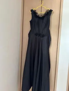 ブラックロングドレス　コンクール発表会演奏会用　ビーズ装飾　フリーサイズ