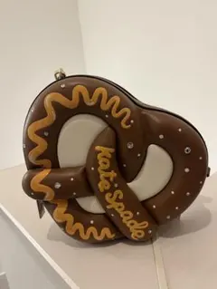 新品 kate spadeプレッツェル 2way レザー ショルダーバッグ