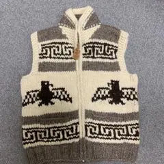 カウチンベスト ベスト