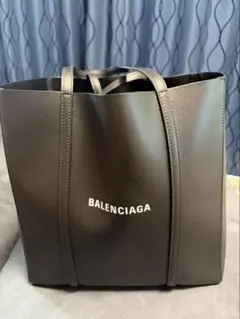 使用回数10回未満 極美品】バレンシアガ 3way エブリデイ - メルカリ