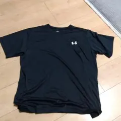 Under Armour ブラック Tシャツ
