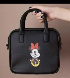 ミニーマウス刺繍 ブラックショルダーバッグ