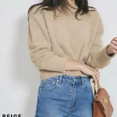 BASEMENT online ベージュ　シャギーニット　トップス